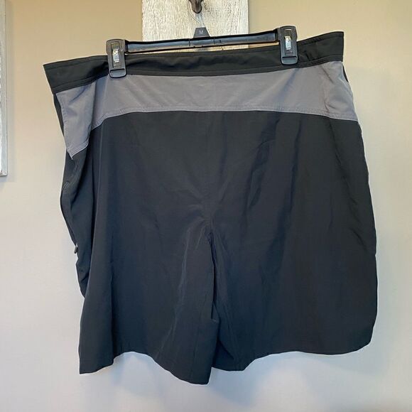 Mens BCG Gray and Black Trunks Size XL - Picture 2 of 3